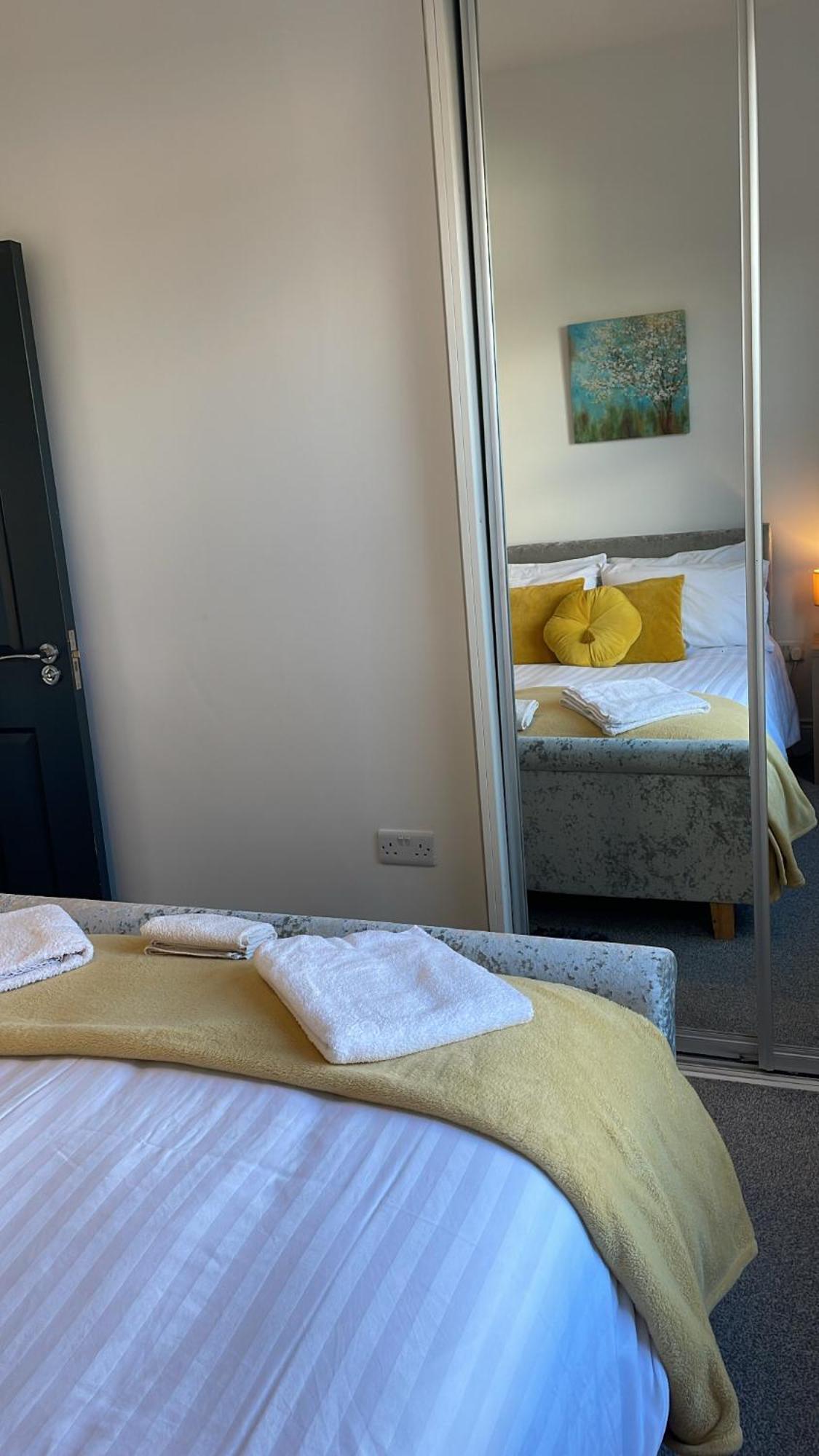 Citygo Apartments Queens Wellington Belfast Esterno foto